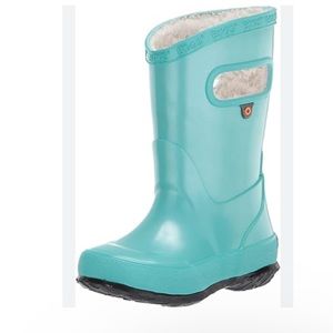 BOGS Unisex-Child
Rainboot Plush Rain Boots size 5 AQUA